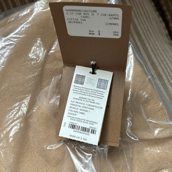 burberry wool panco - Picture 10 of 10